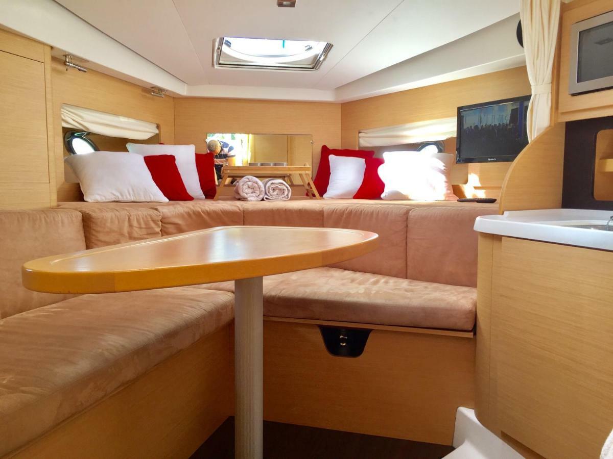 Bateau Haut Standing Privative - Nuit A Quai Port La Rochelle ラ・ロシェル エクステリア 写真