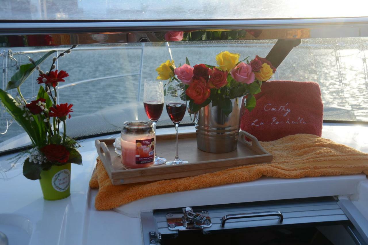 Bateau Haut Standing Privative - Nuit A Quai Port La Rochelle ラ・ロシェル エクステリア 写真