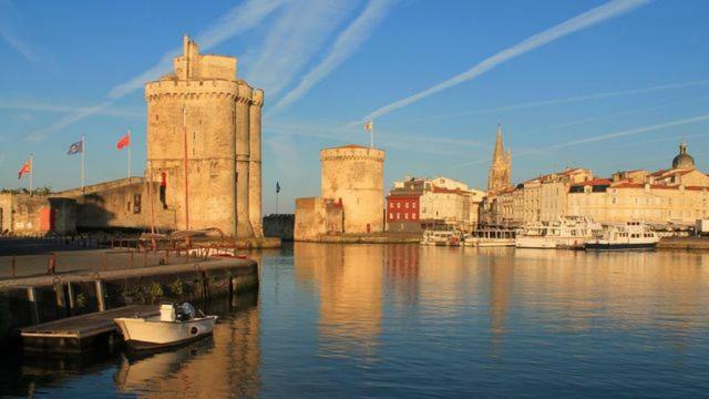 Bateau Haut Standing Privative - Nuit A Quai Port La Rochelle ラ・ロシェル エクステリア 写真